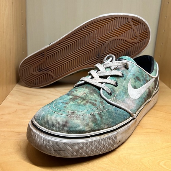 🌈 HOST PICK 🌈 - Picture 6 of 7